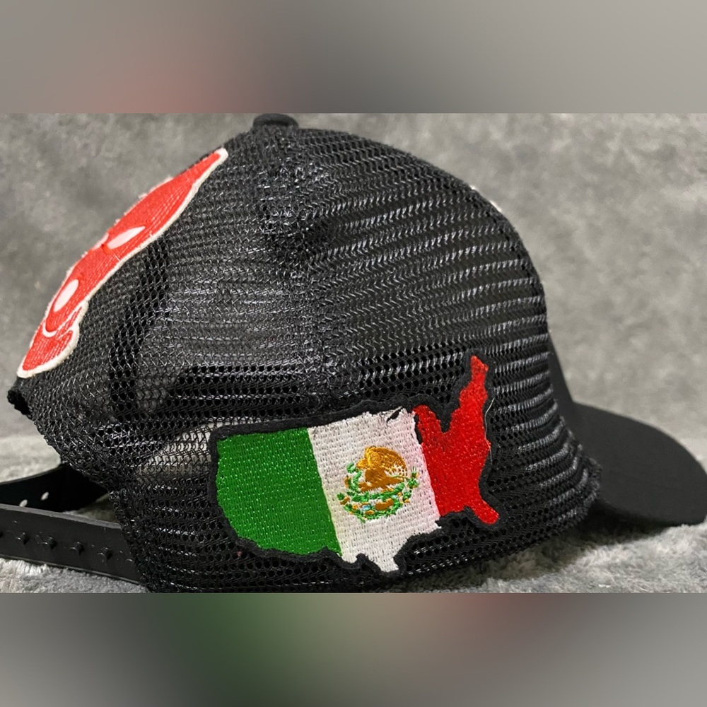 Custom trucker hat - Picture 3 of 3